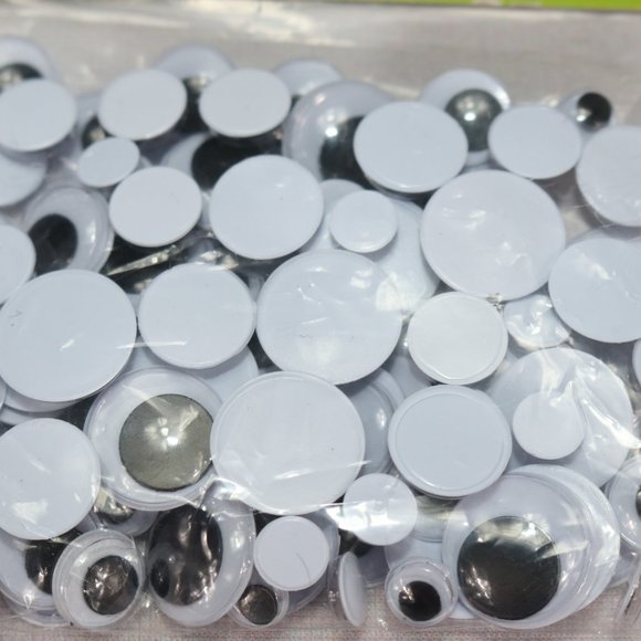 Creativity Street Assorted Wiggle Eyes, 100 Count - Picture 3 of 3